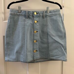 LIKE NEW Wrangler Light Blue Denim Skirt with Gold Buttons only worn once